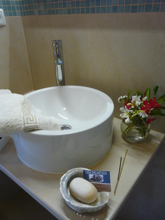 B&B Casa Encantada 볼리케임 객실 사진